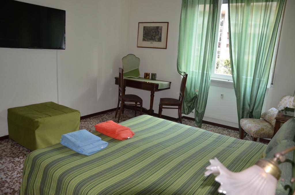 Green Quercia Apartment โกโม ห้อง รูปภาพ