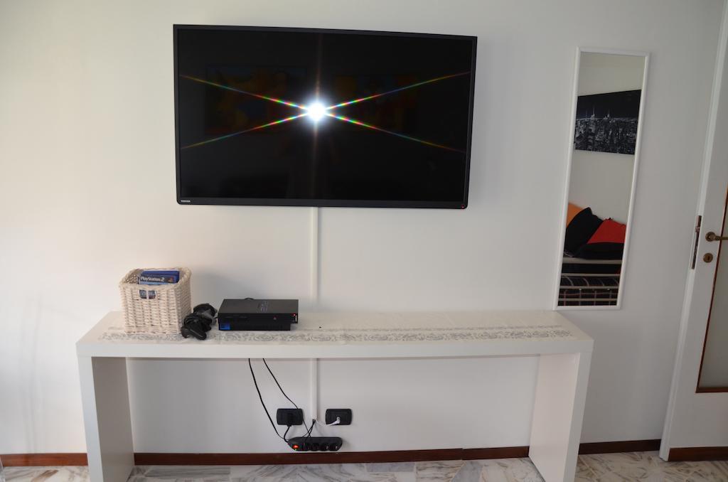 Green Quercia Apartment โกโม ห้อง รูปภาพ